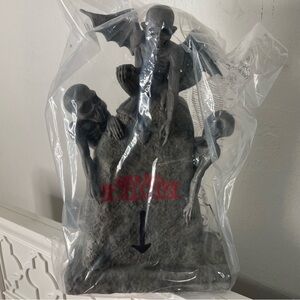 Beetlejuice Tombstone Regal Exclusive Popcorn Bucket NEW IN HAND